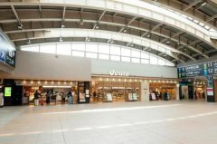 日暮里駅構内・エキュート日暮里